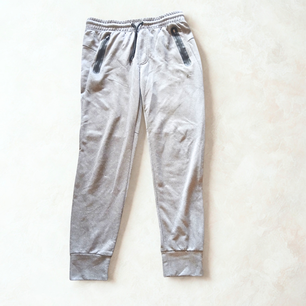 RBX Gray Joggers / Sweatpants in Size Medium